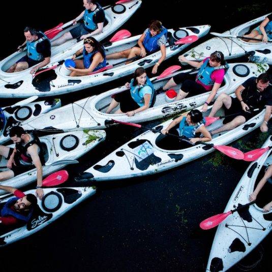 team-building-kayak-london