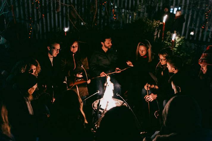 london-incognito-bespoke-events-dinner-by-a-campfire-3